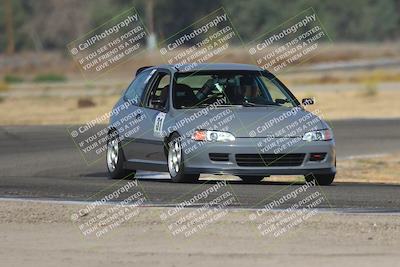 media/Sep-20-2025-Extreme Speed (Sat) [[1fcc23683c]]/Orange (Mid Intermediate)/Session 1 (Sunset)/